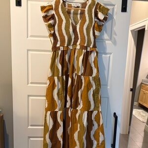 En Saison women’s Mustard & Brown Wavy Tiered Dress